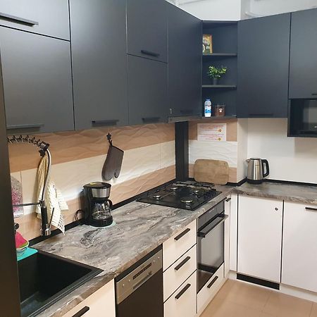 Apartment Ks Braşov Buitenkant foto