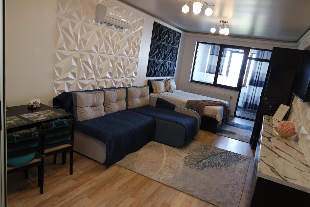 Apartment Ks Braşov Buitenkant foto